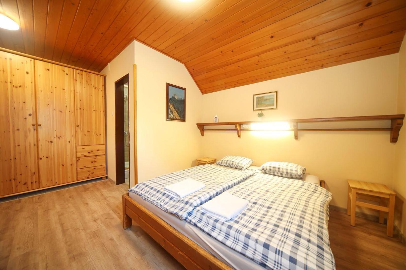 Planinska Koca Na Gozdu Hotel Kranjska Gora Exterior foto